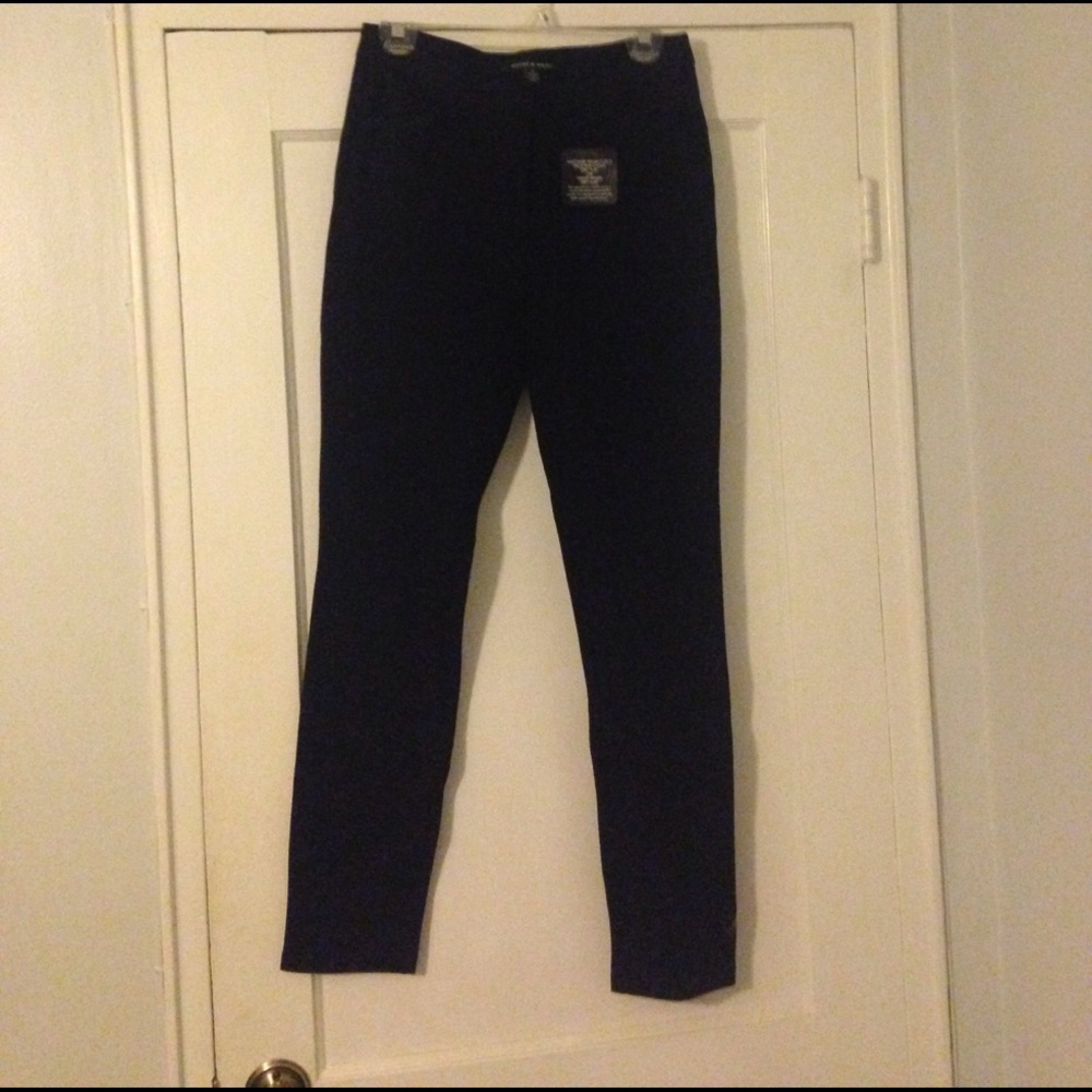 Brand new black jeggings