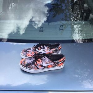 Stefan Nike Janoskis