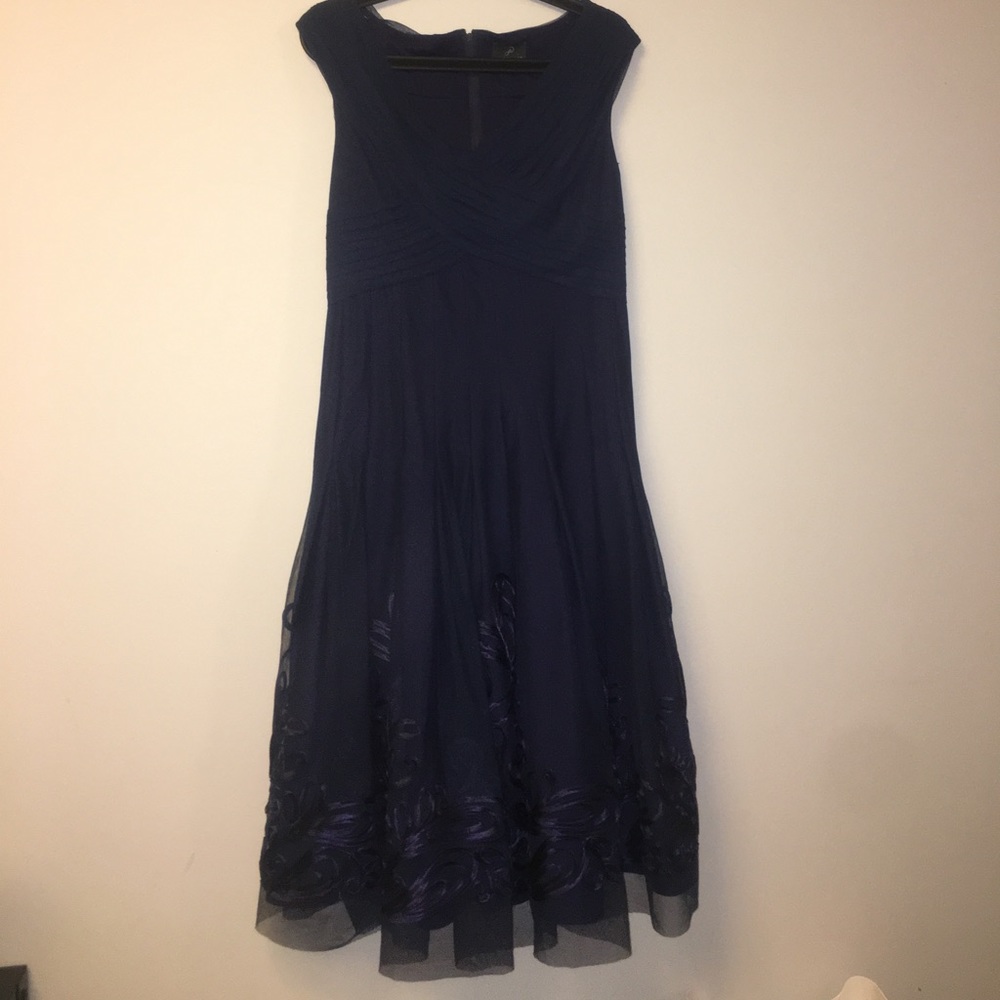 Adrianna Papell prom or formal dress navy floral