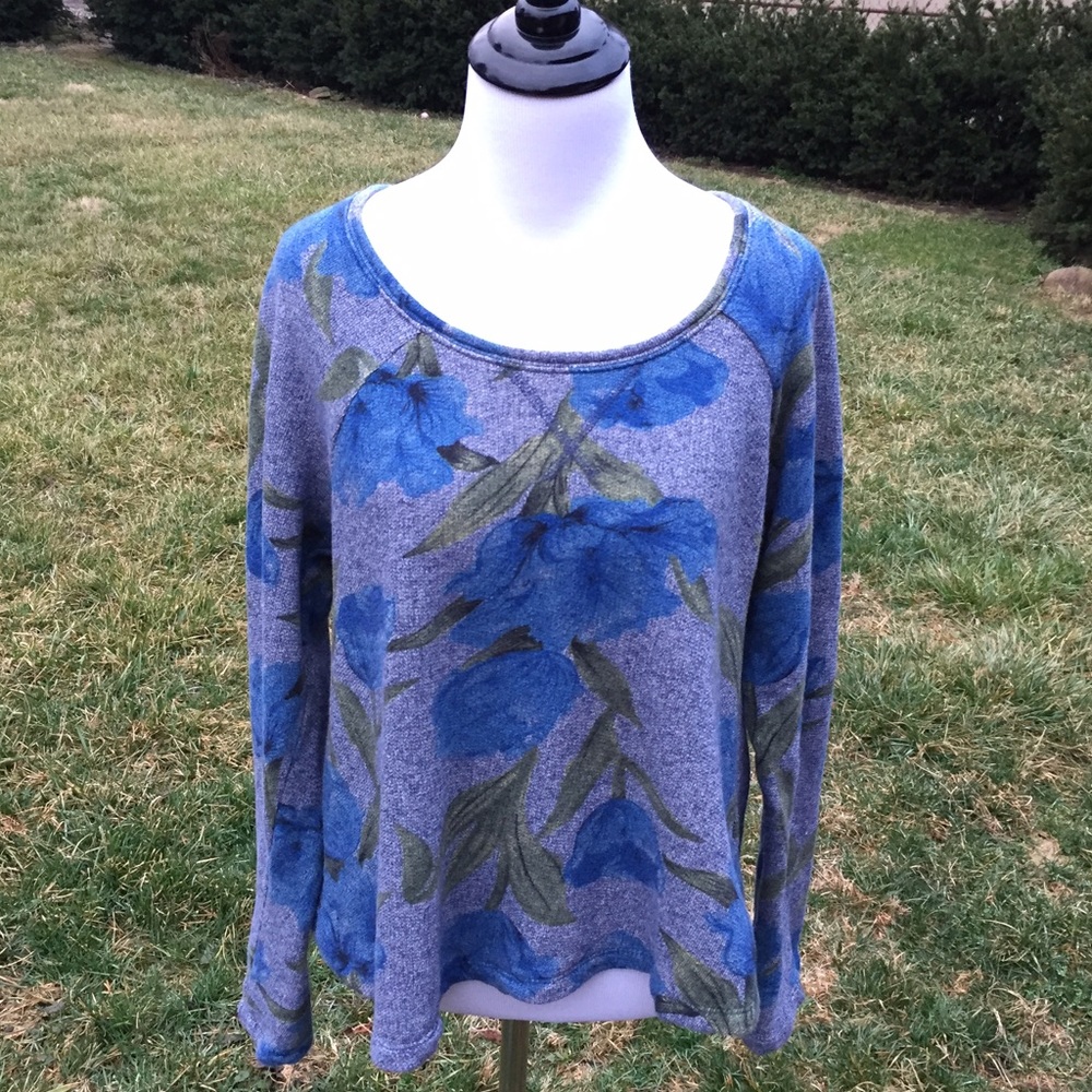 Threads 4 Thought Pullover