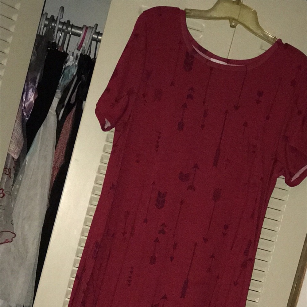 ❤️SOLD❤️ Lularoe Carly dress