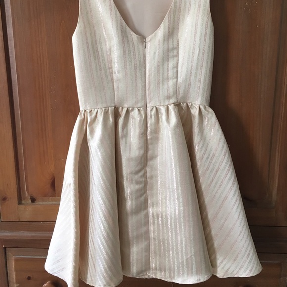 Keepsake dress - Picture 3 of 4