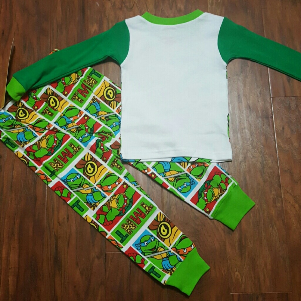 Boys NINJA TURTLES Pajama Set NEW! - Picture 4 of 4