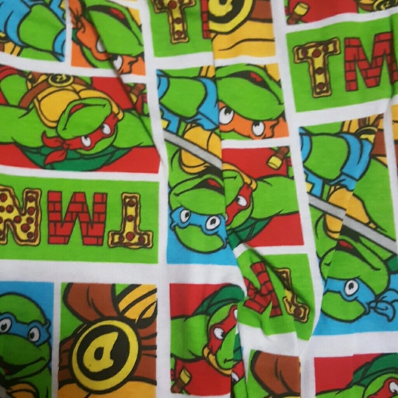 Boys NINJA TURTLES Pajama Set NEW! - Picture 3 of 4