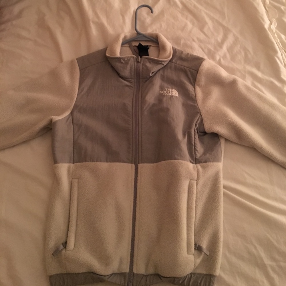 Cream and gray northface!!