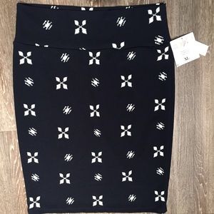 LuLaRoe Cassie