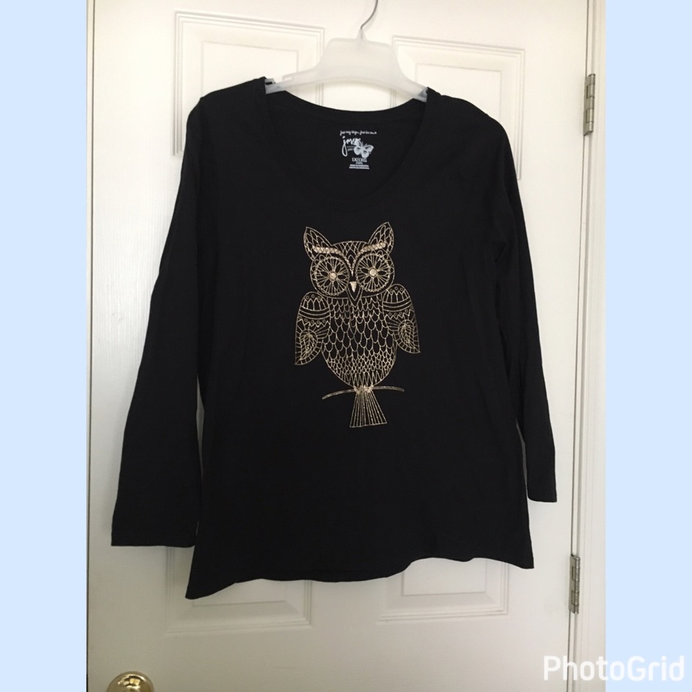 Black long sleeve with gold sparkly owl