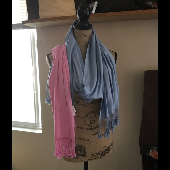 Charming Charlie Accessories - Set of Charming Charlie Scarves⭐️