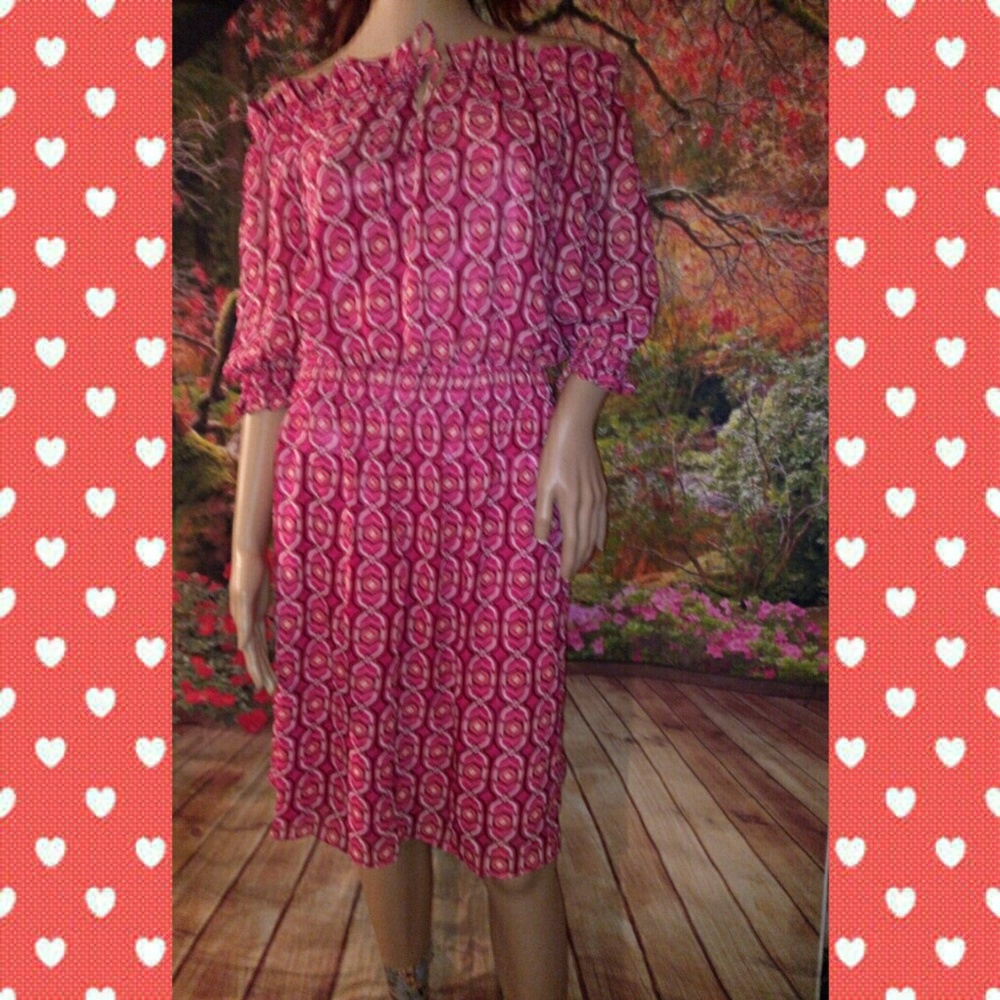 New small mark layered gypsy dress on off shoulder