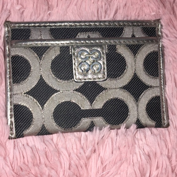 Coach CC Wallet - Picture 1 of 2