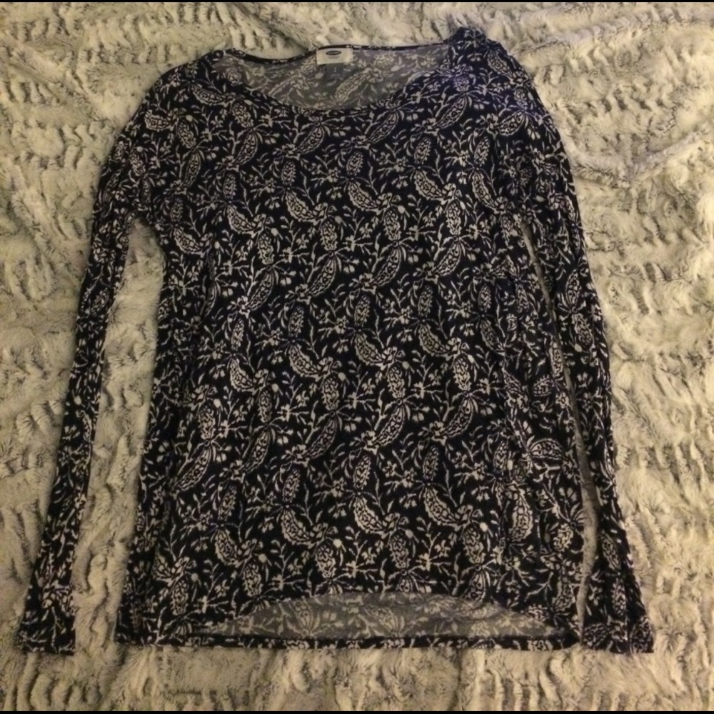 OLD NAVY LONG SLEEVED TOP