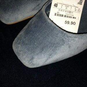 ZARA Velvet light blue heels