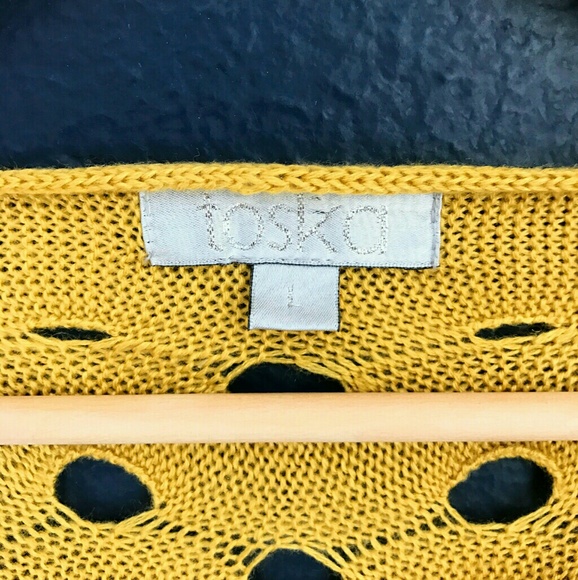 Mustard Sweater - Picture 2 of 3