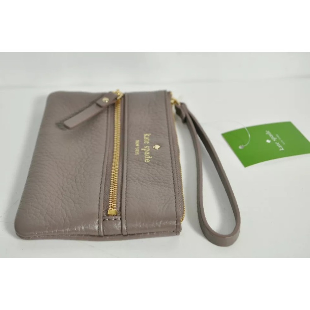 Kate Spade gray wristlet