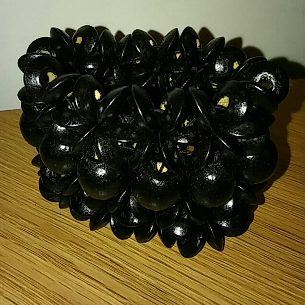 Beaded bracelet