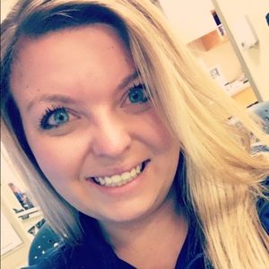 Meet your Posher, Francesca