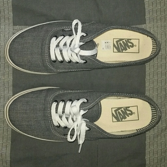 Vans women's size 9 / mens size 7.5 - Picture 1 of 2