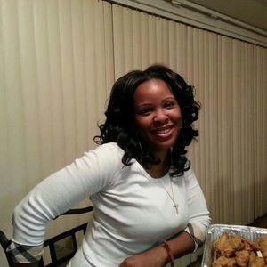 Meet your Posher, Tia