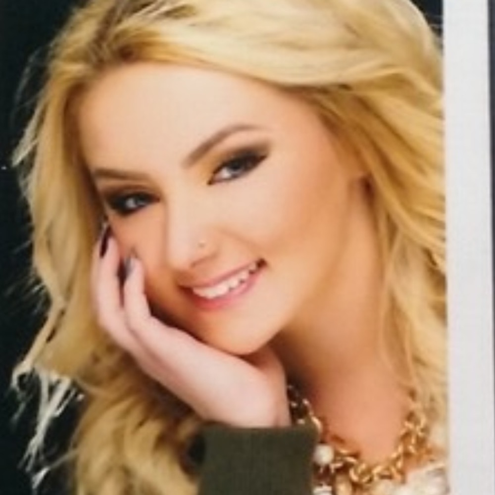 Meet your Posher, Jenna