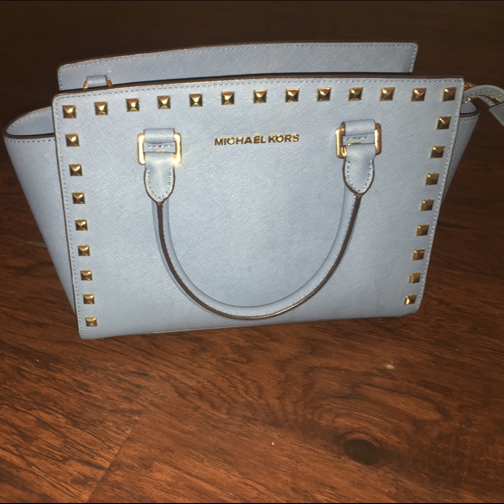 Hand bag
