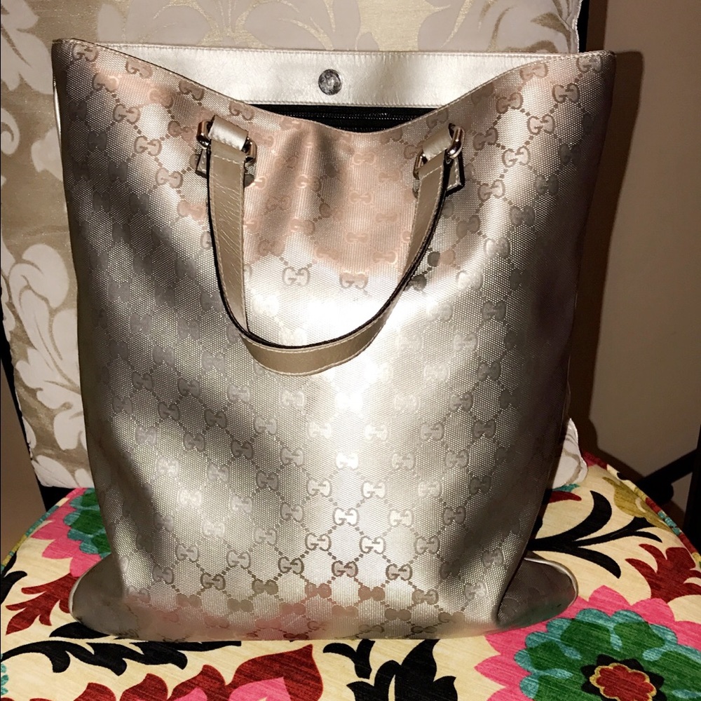 Gucci purse 100% authentic
