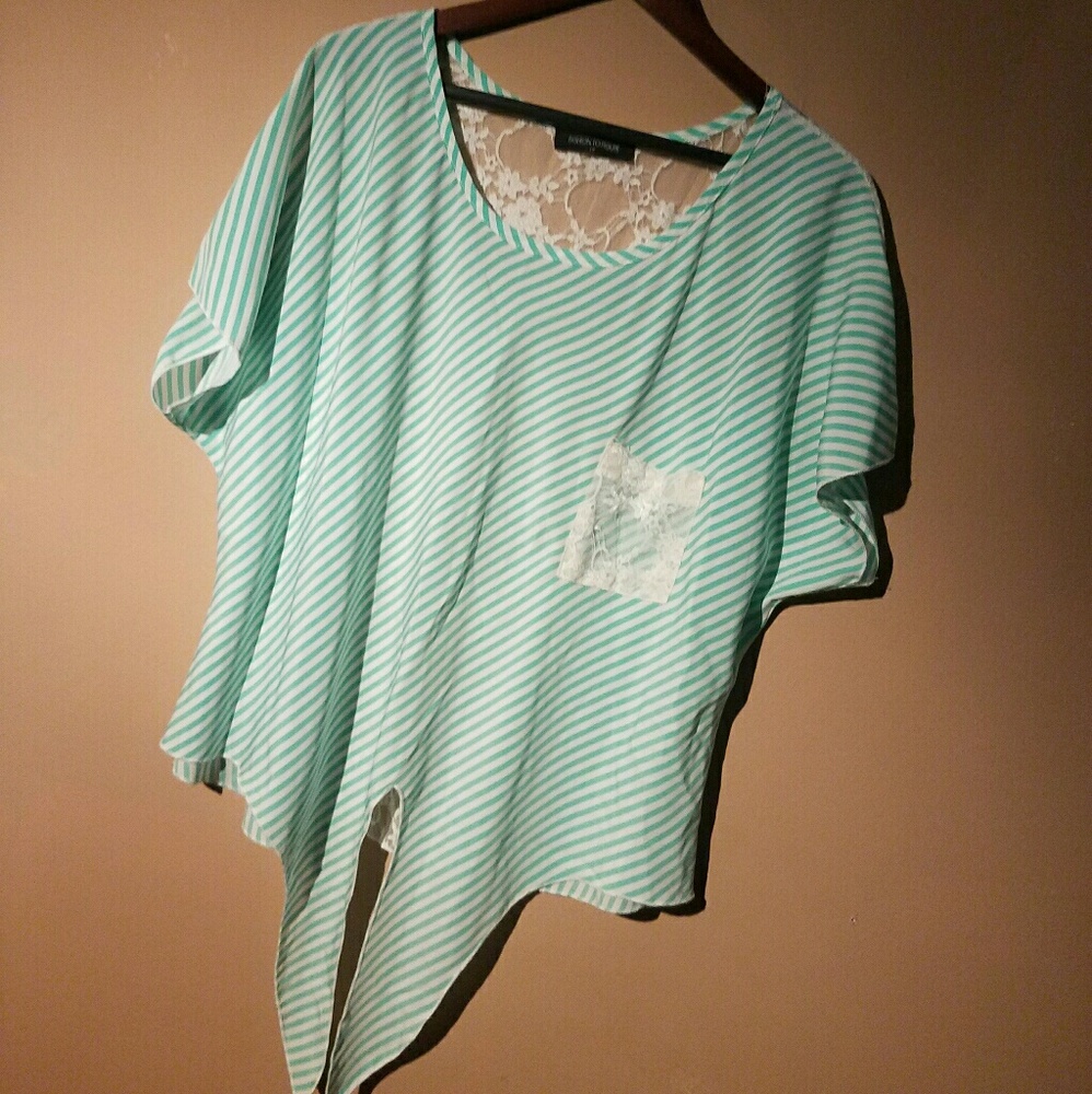 Plus size flowy top