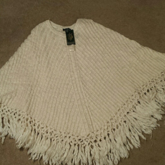 Ralph Lauren Wool Poncho. OSFM - Picture 2 of 6