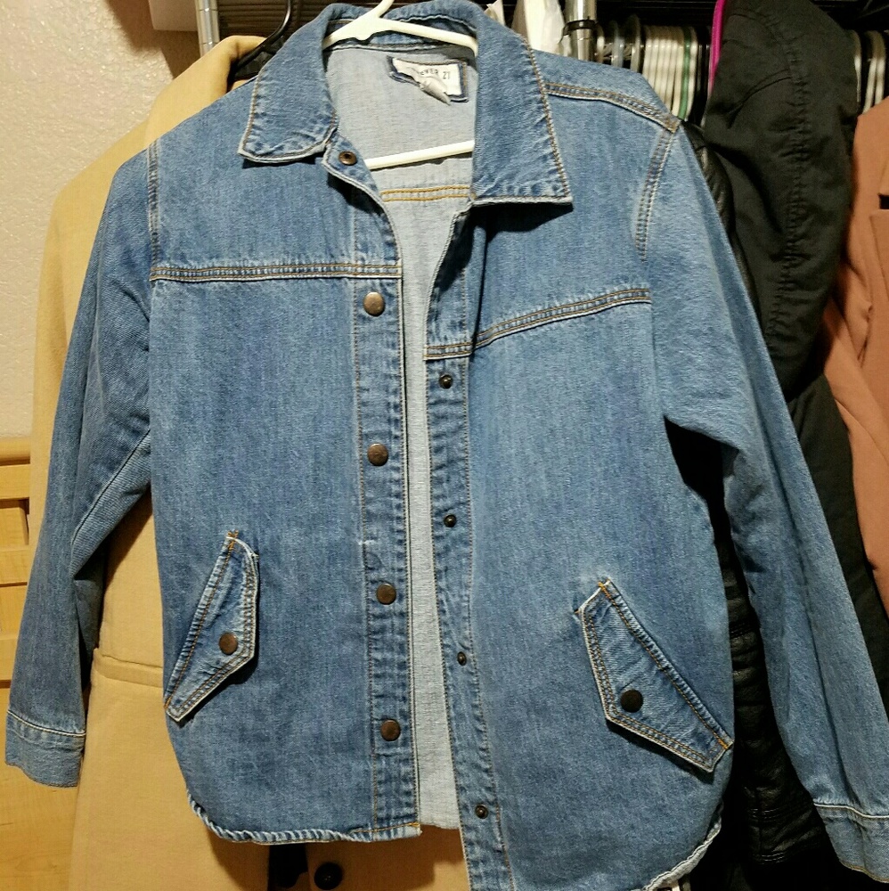 denim jacket/flannel