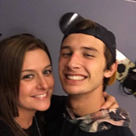 Meet your Posher, Colleen - Picture 1 of 1