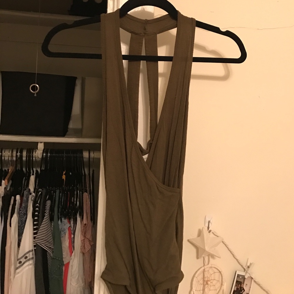 *SOLD* Abercrombie & Fitch Strappy Bodysuit