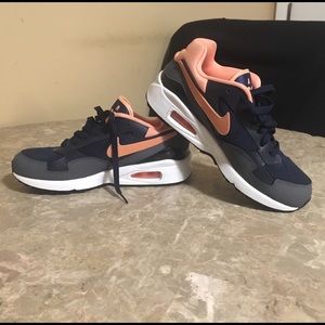 Nike Air Max size 8.5 women