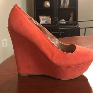 ❌SOLD❌Orange Wedge Heels