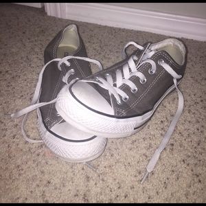 Grey converse Chuck Taylor All Star Low Top!!