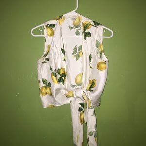 White/cream tie crop tank