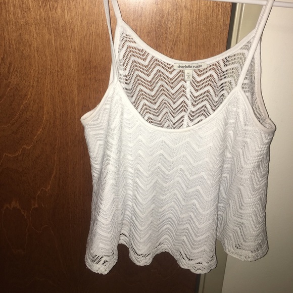 An assortment of crop tops and tank tops - Picture 1 of 8