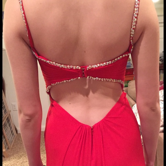 LaFemme Prom Dress - Picture 3 of 7