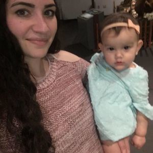 Meet your Posher, Stephanie