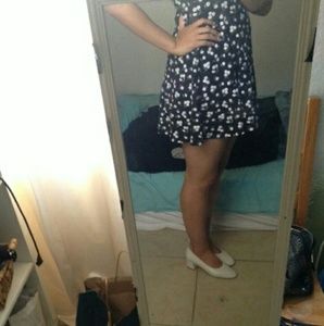 Adorable Floral summer dress!