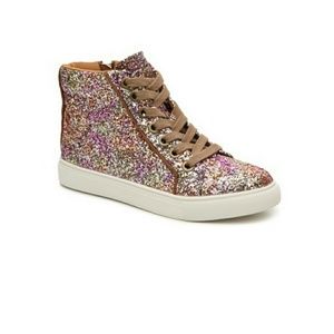 (SOLD) ** Brand New Steve Madden Glitter Sneakers