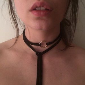 Black and gold choker