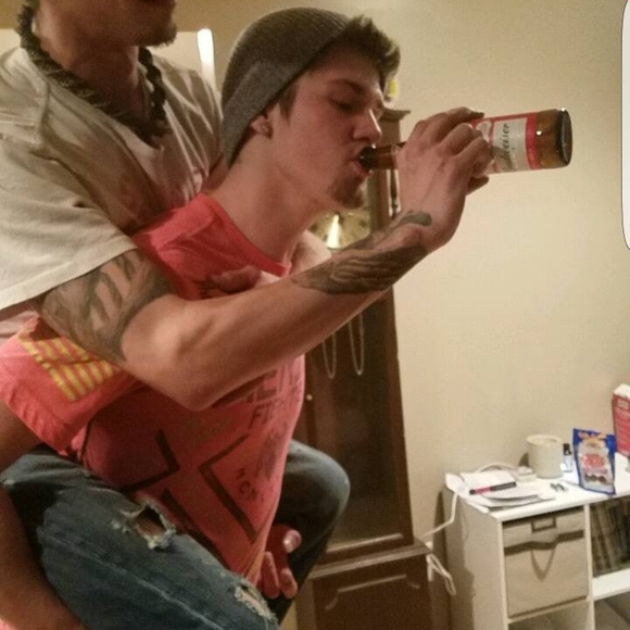 Meet your Posher, Josh - Picture 1 of 1