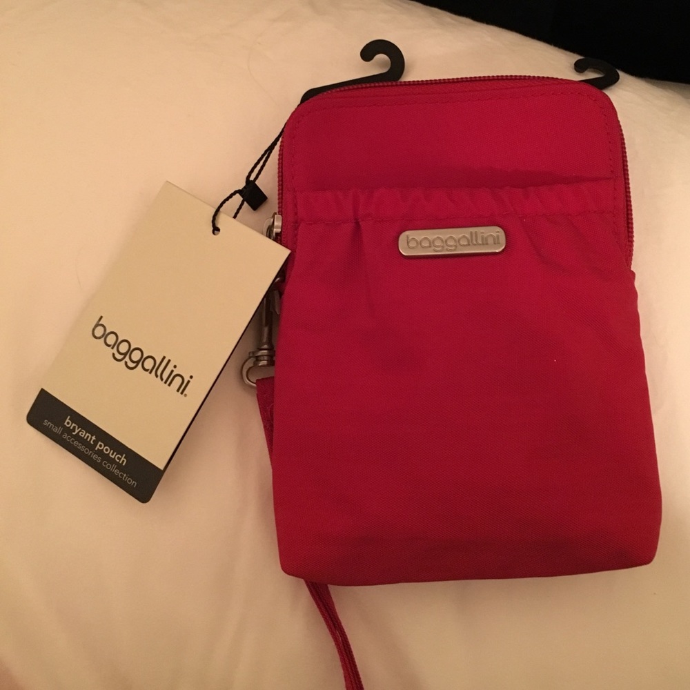 Baggallini Bryant pouch
