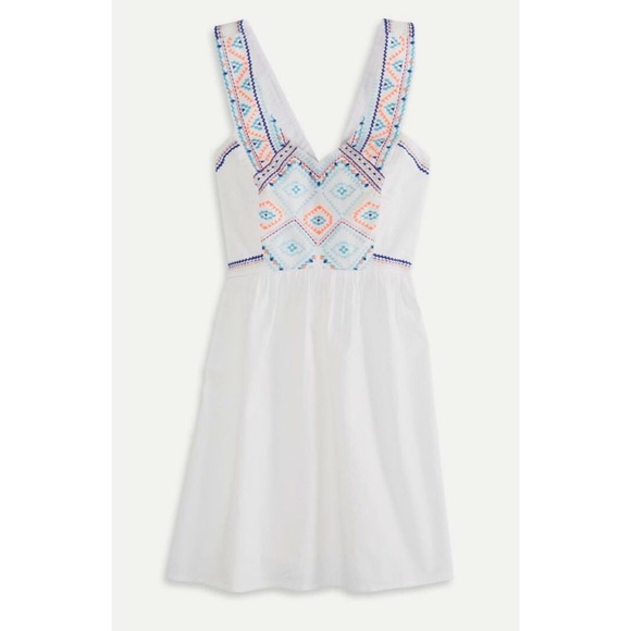 American Eagle Outfitters Dresses & Skirts - AEO Boho Embroidered White Criss Cross Back Dress