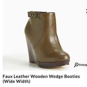 NWT Faux Leather Wooden Wedge Booties