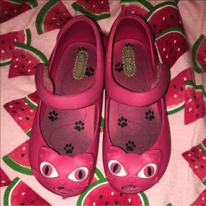Mini Melissa Cat Size 9