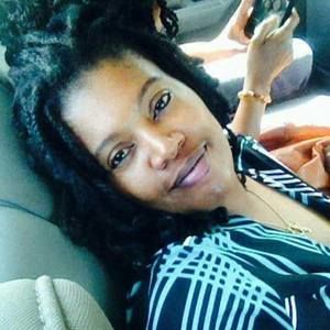 Meet your Posher, Stefanie