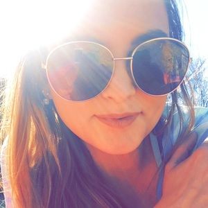 Meet your Posher, Gabby