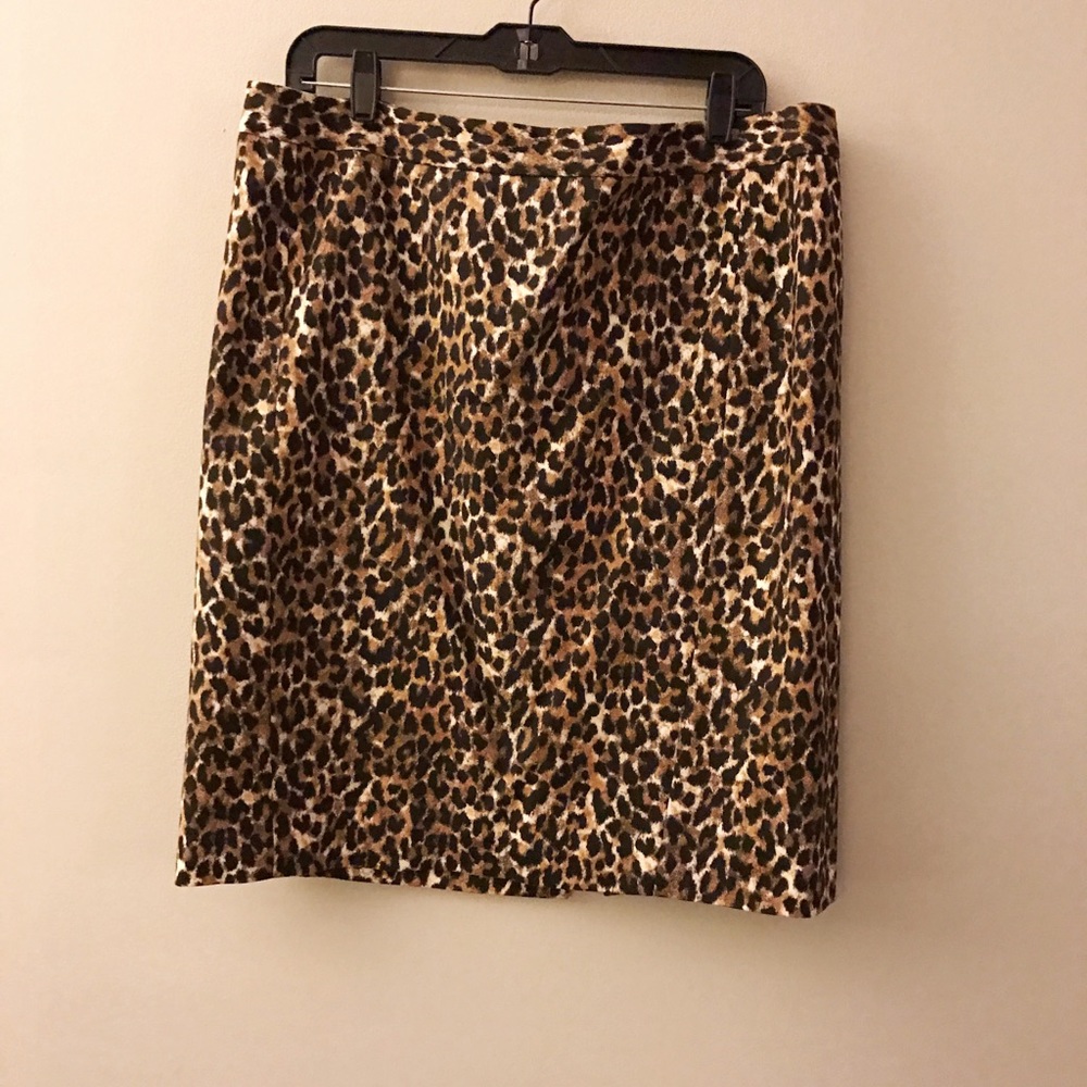 Ann Taylor LOFT Leopard Pencil Skirt