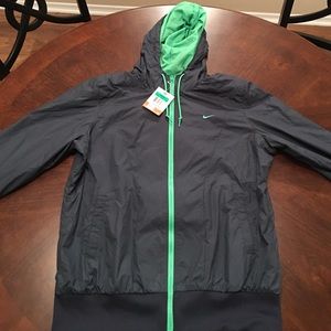 Nike women's jacket XL