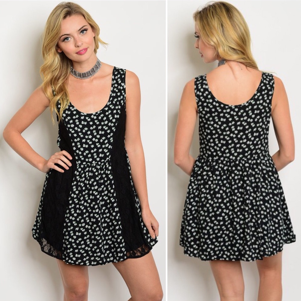🌟SALE🌟 Black Ivory Green Floral Dress